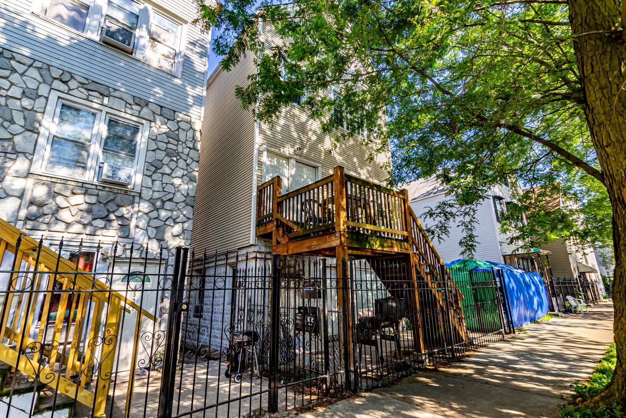 4527 S Paulina St., Chicago, IL 60609