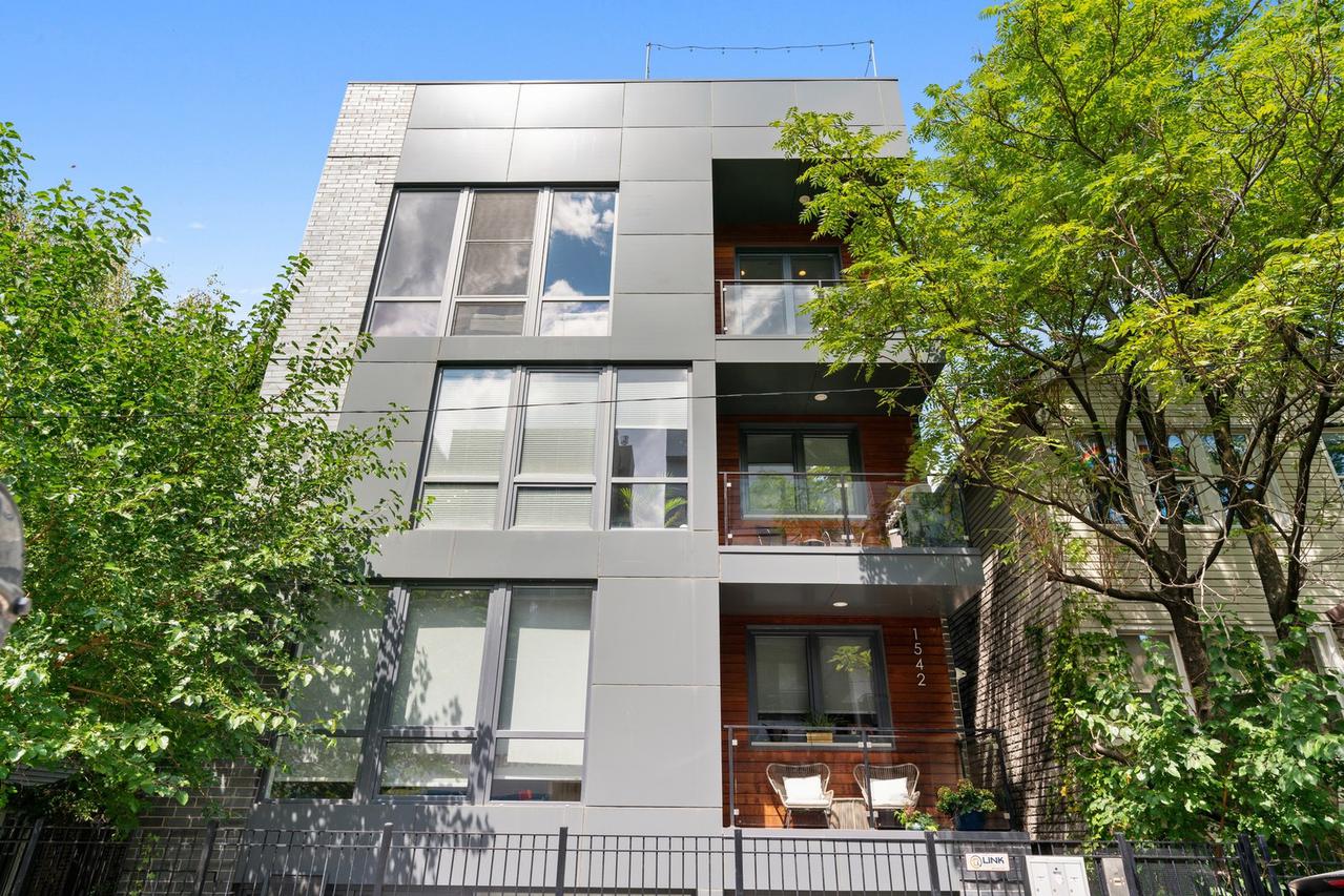 1542 W Fry St. #3, Chicago, IL 60642
