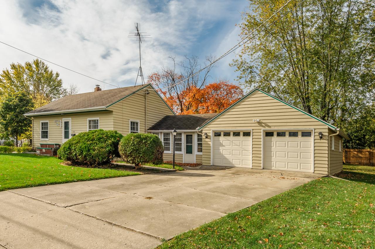 520 S Ben St., Plano, IL 60545