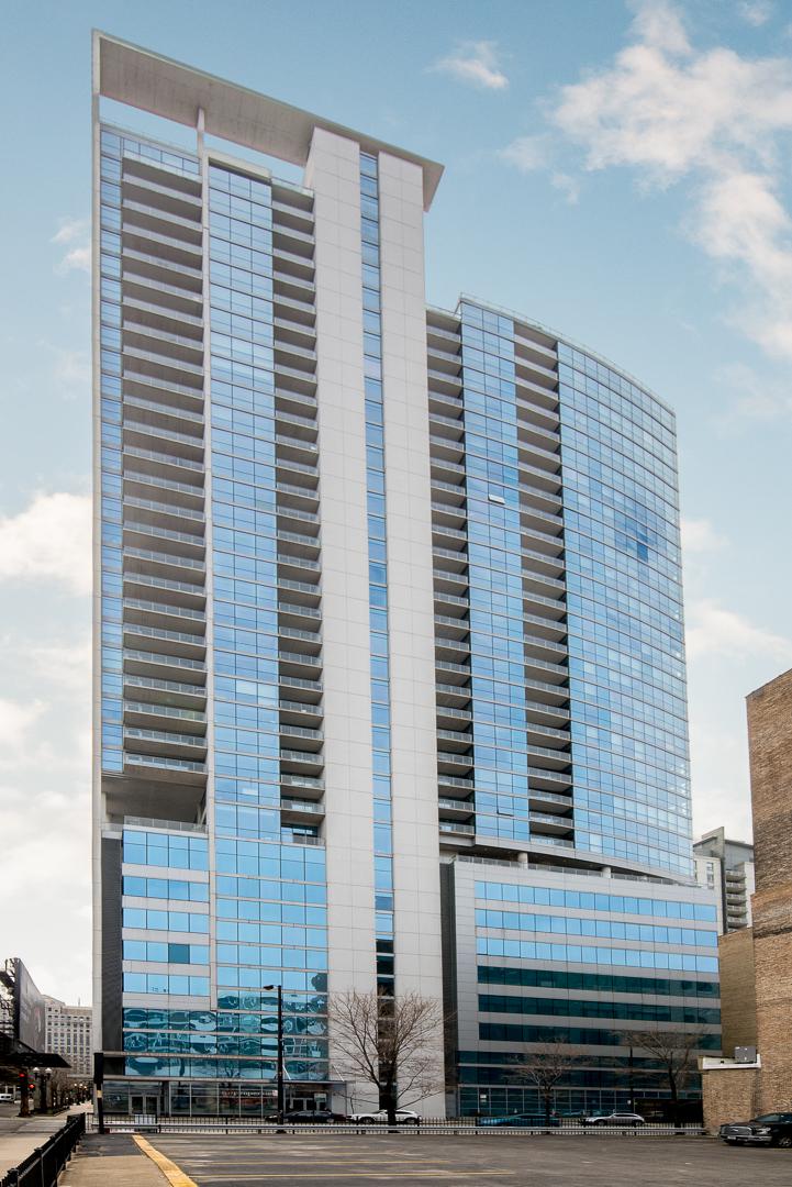 303 W Ohio St. #2205, Chicago, IL 60610