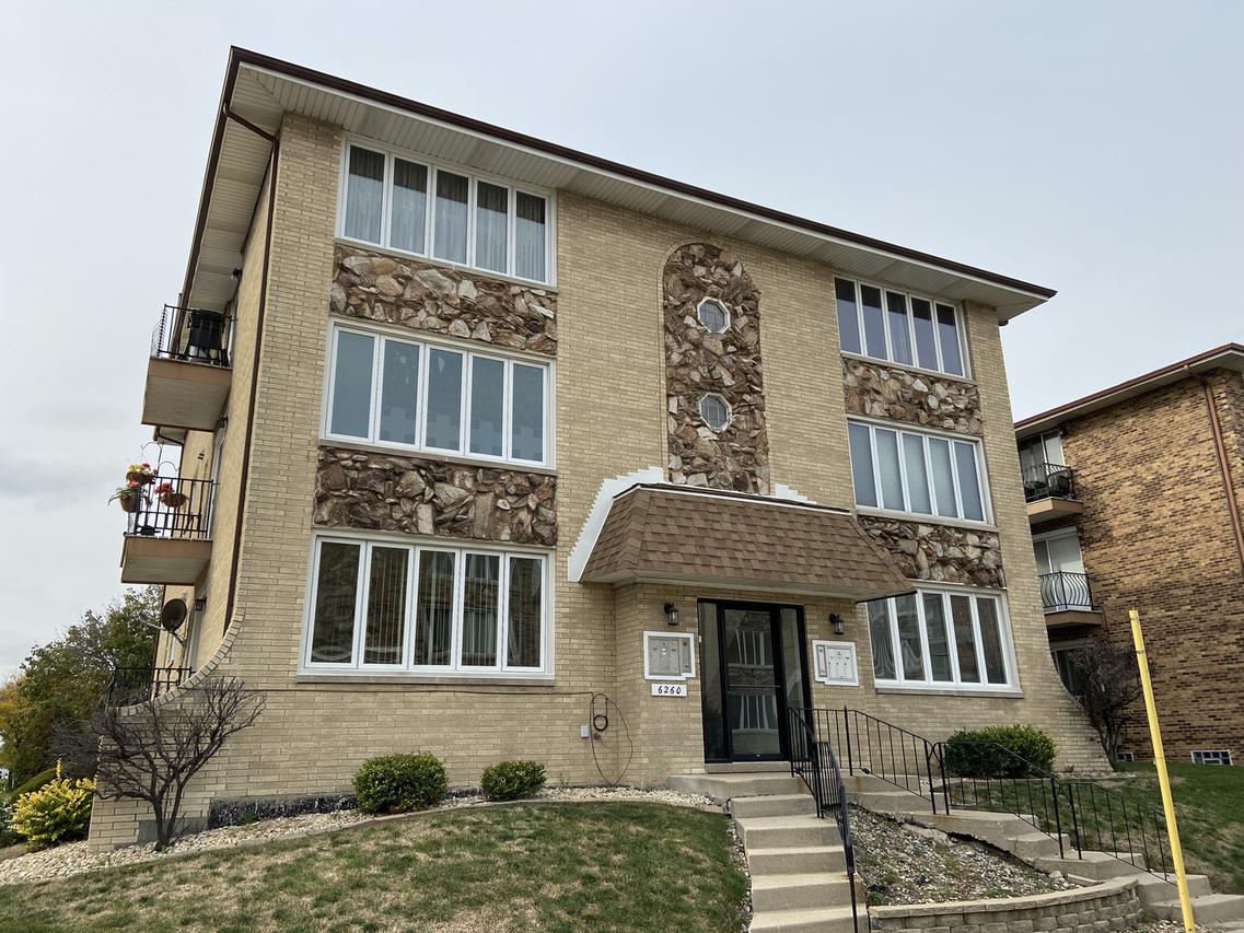 6260 S Newland Ave. #3N, Chicago, IL 60638