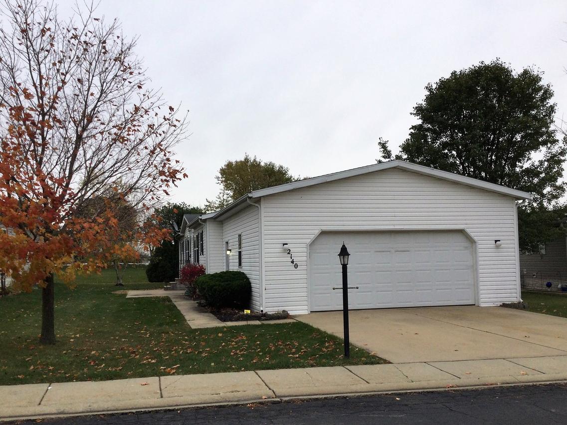 2140 Sunrise Dr., Belvidere, IL 61008