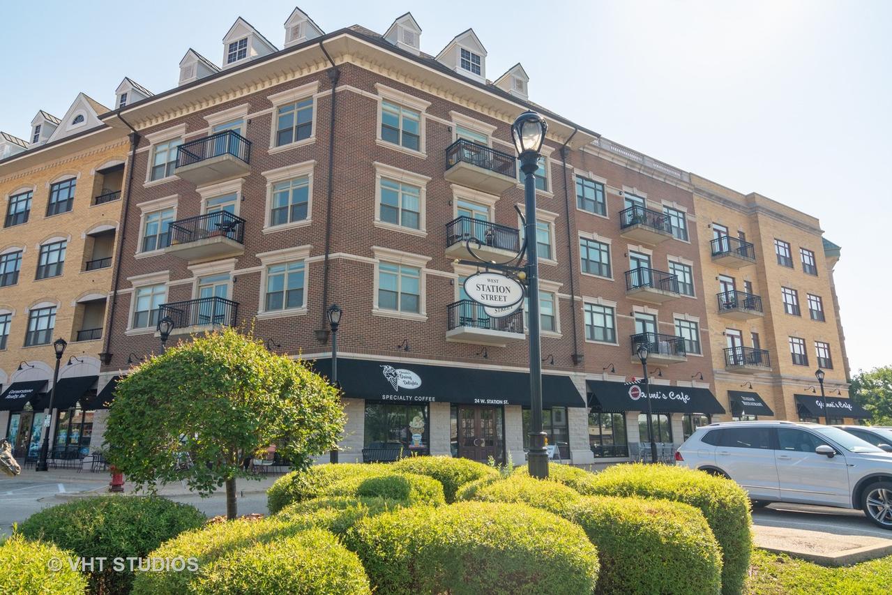 24 W Station St. #308, Palatine, IL 60067