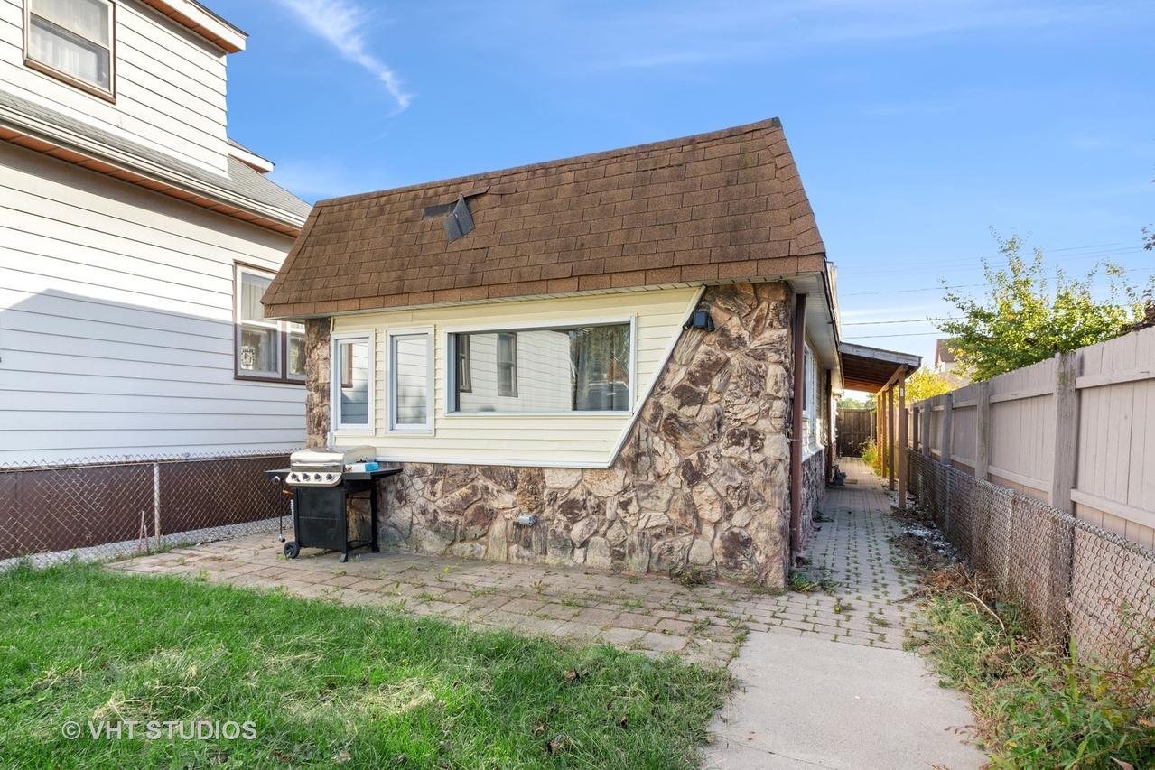7329 W 58th Pl., Summit, IL 60501