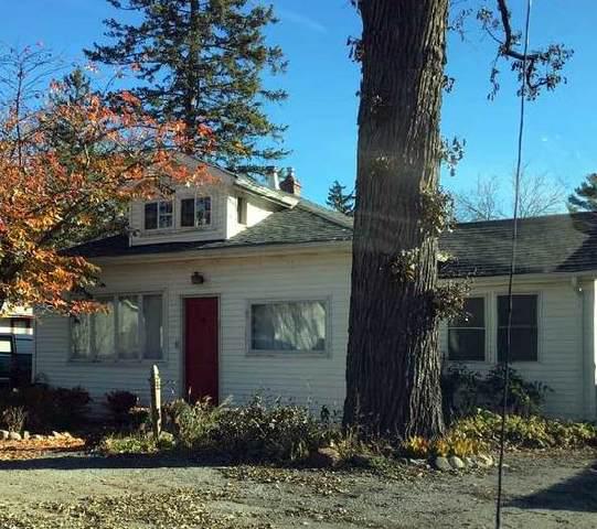 27581 N Hickory St., Island Lake, IL 60042