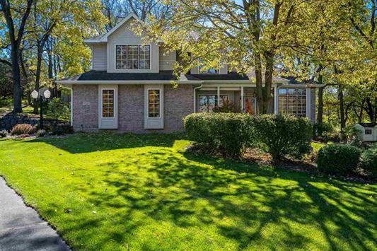 7541 Grace Dr., Roscoe, IL 61073