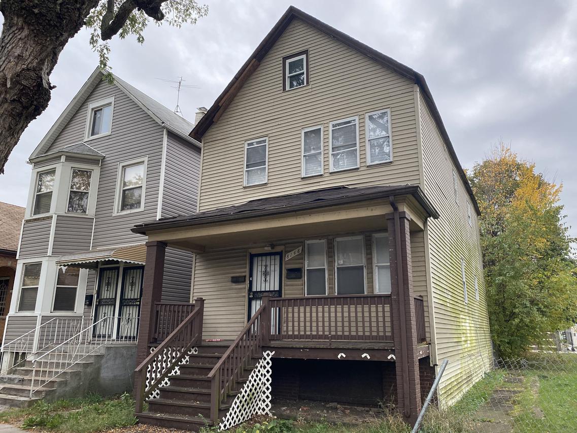 8148 S South Shore Dr., Chicago, IL 60617