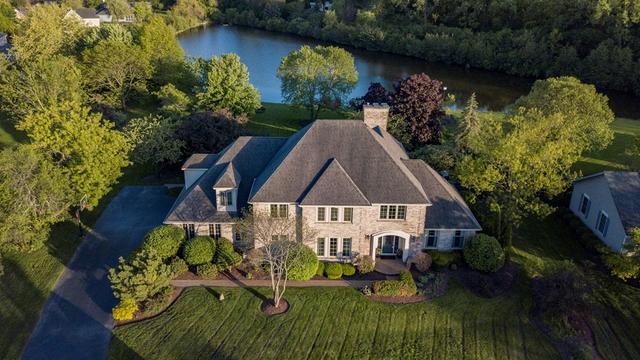 1S661 Ardennes Ct., Winfield, IL 60190