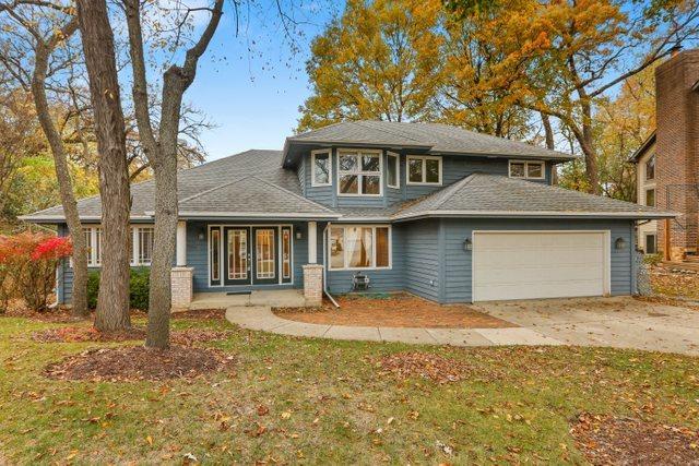 612 Deer Hill Ct., Carpentersville, IL 60110