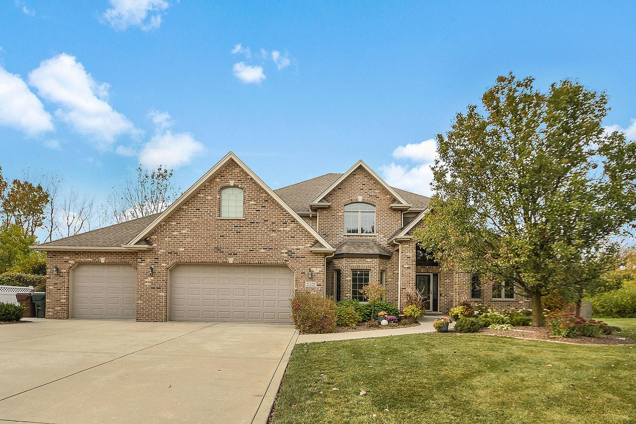 21420 Pioneer Ct., Frankfort, IL 60423