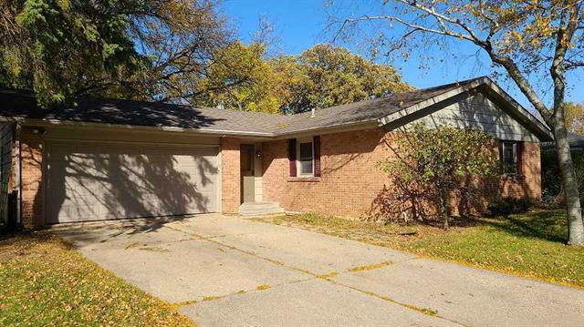 4704 Burningtree Dr., Rockford, IL 61114