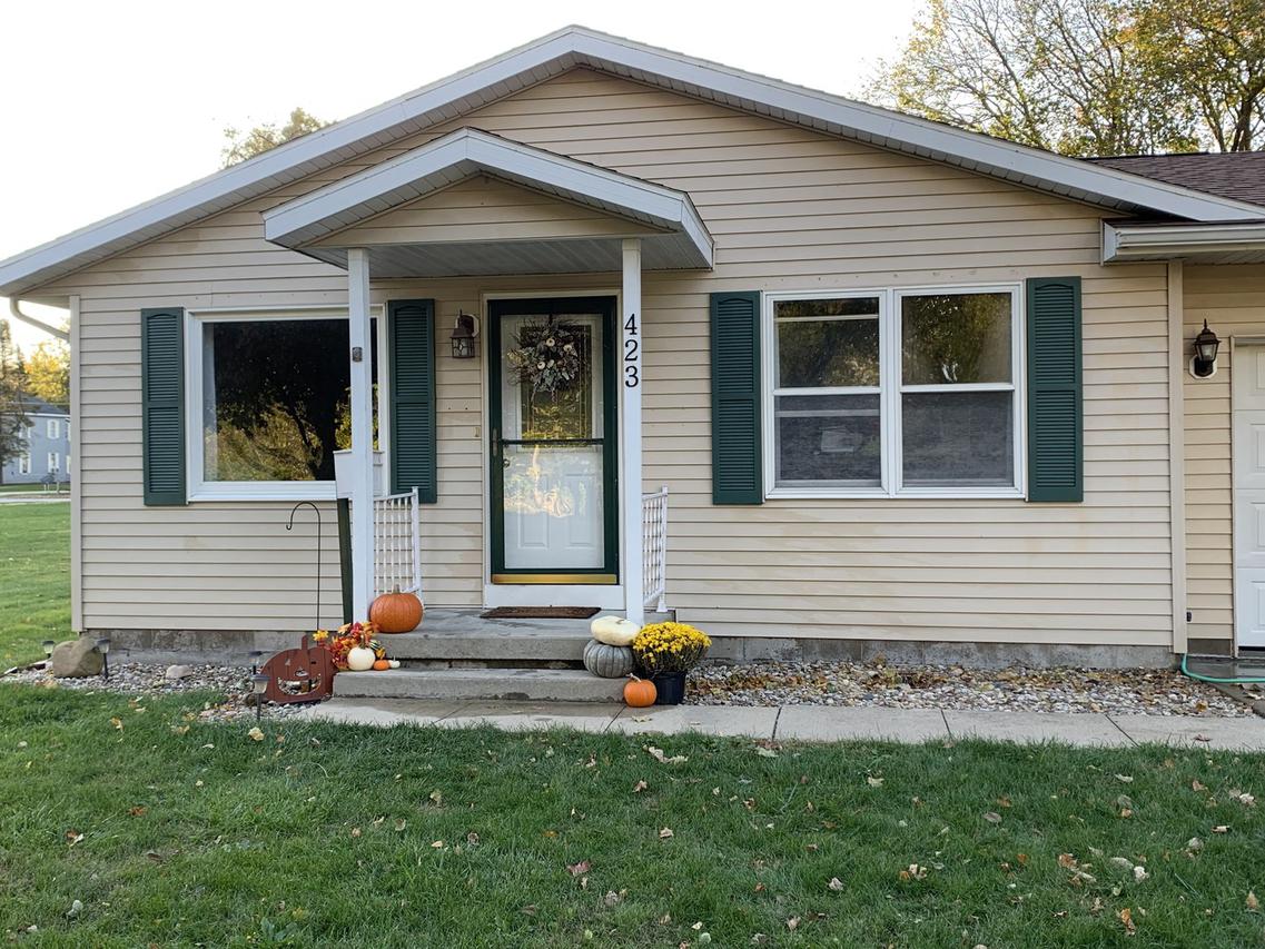 423 S Guthrie St., Gibson City, IL 60936