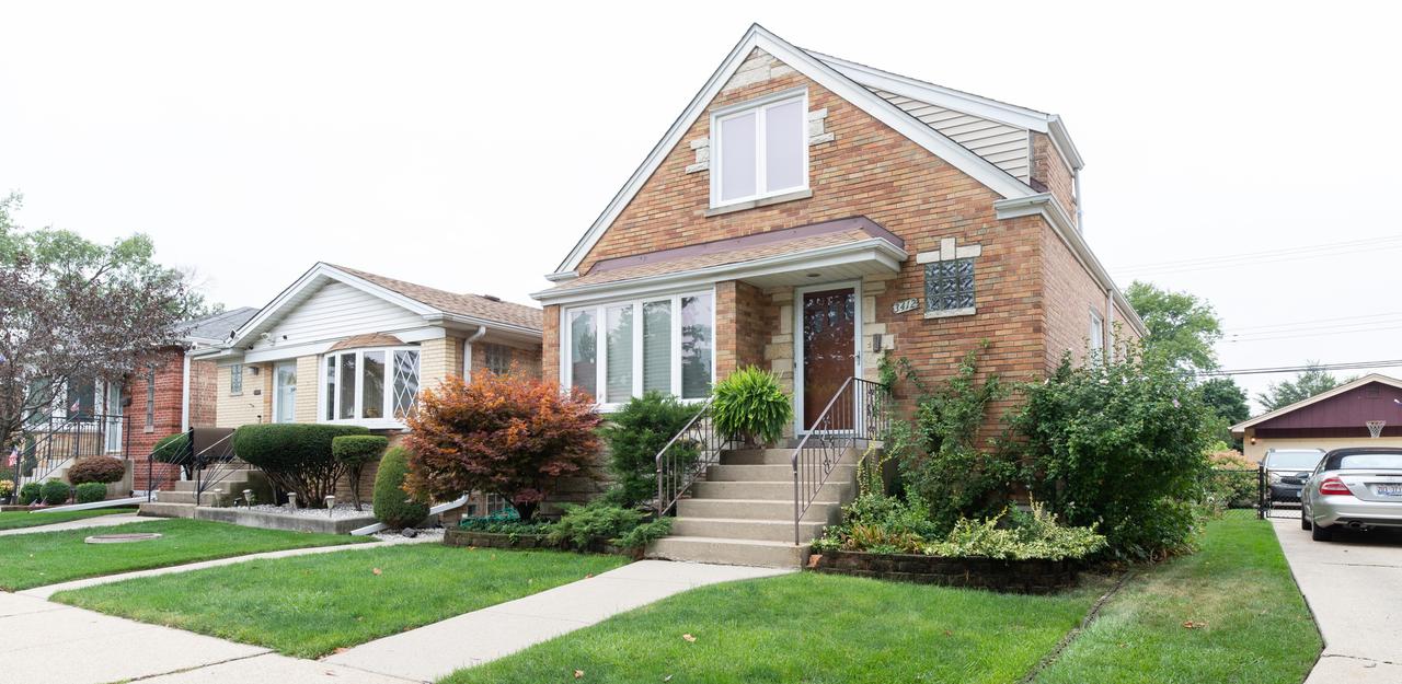 3412 N Oleander Ave., Chicago, IL 60634