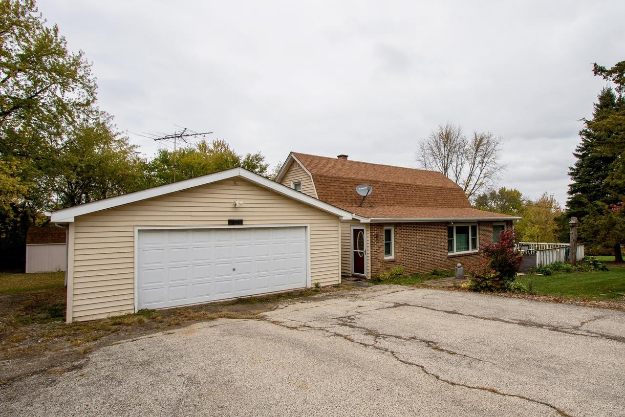 26920 W Burkhart Ln., Ingleside, IL 60041