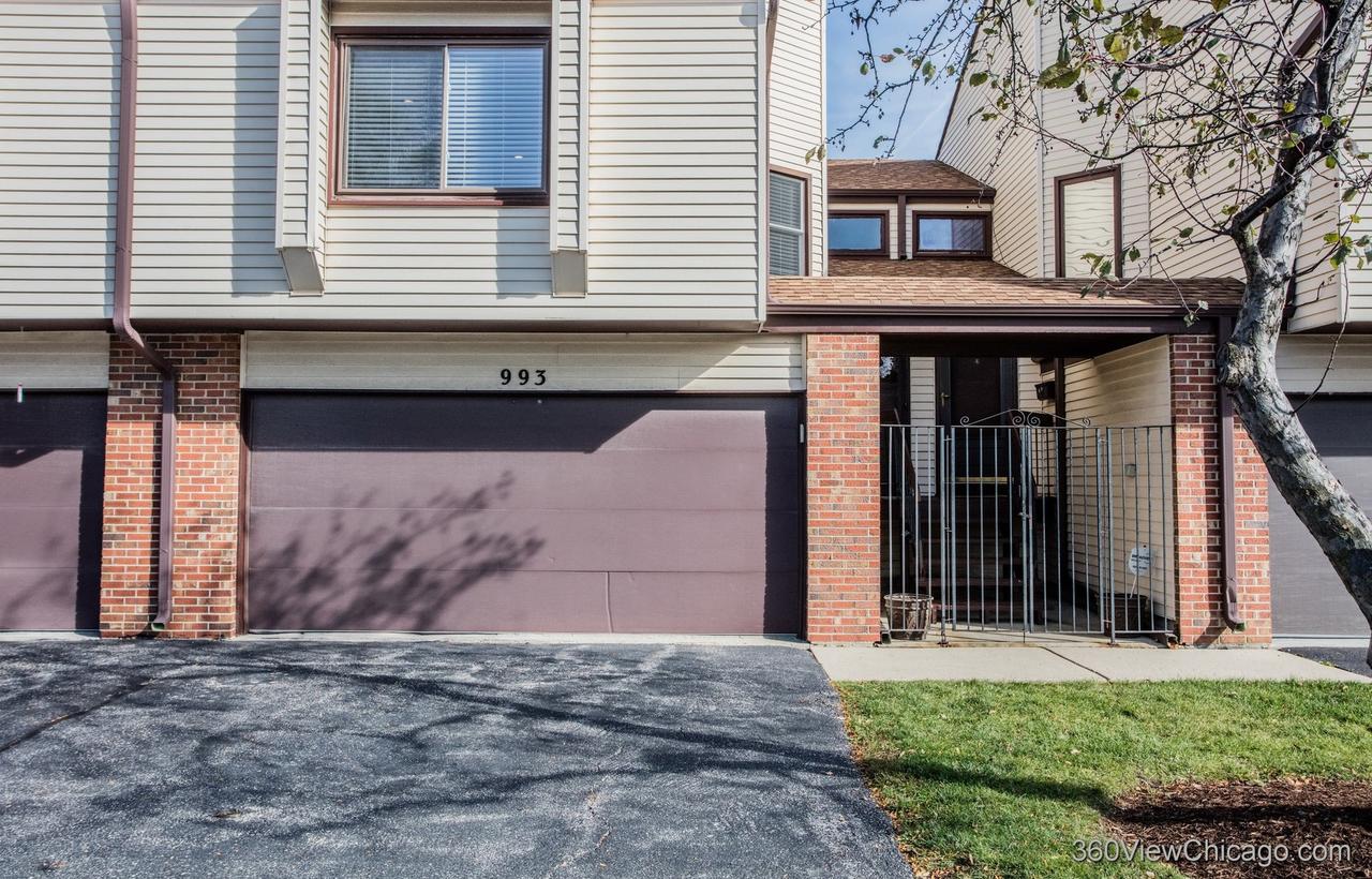 993 Spring Mill Dr., Hoffman Estates, IL 60169