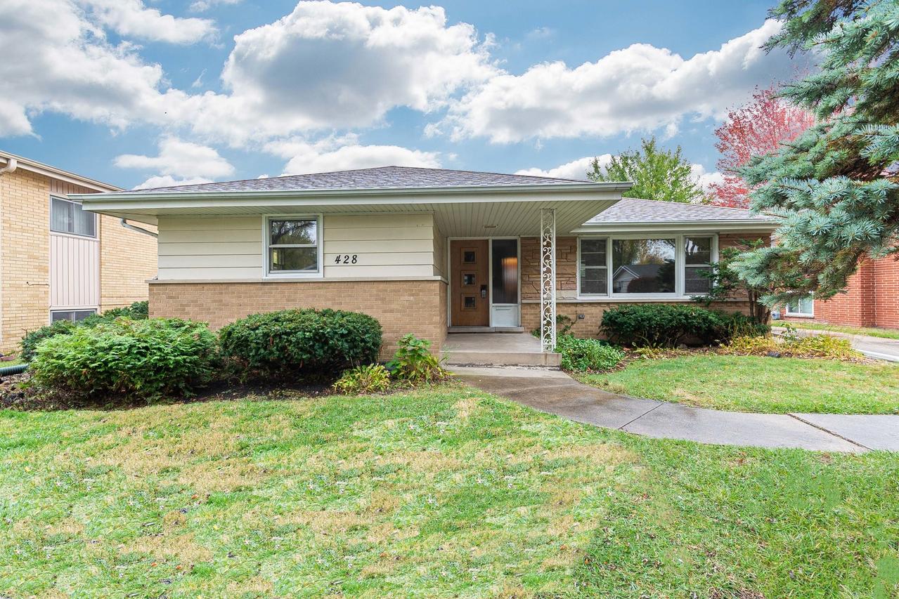 428 S Phelps Ave., Arlington Heights, IL 60004