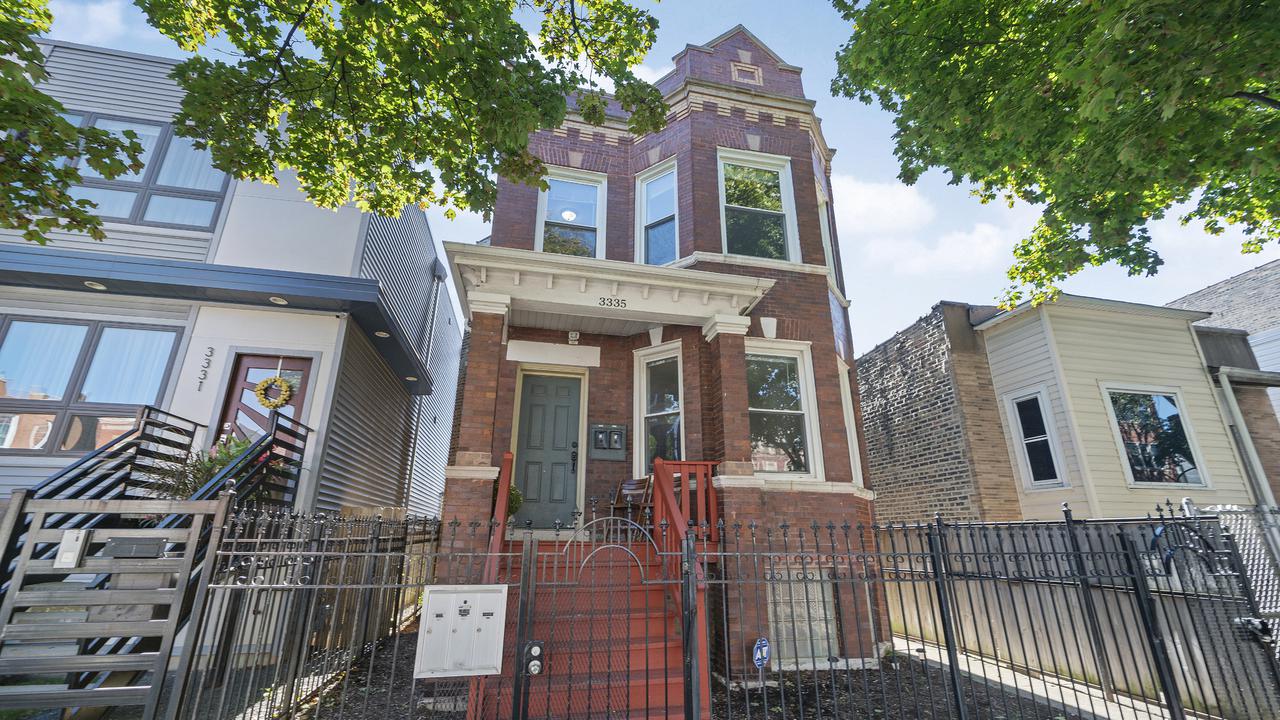 3335 W Crystal St., Chicago, IL 60651