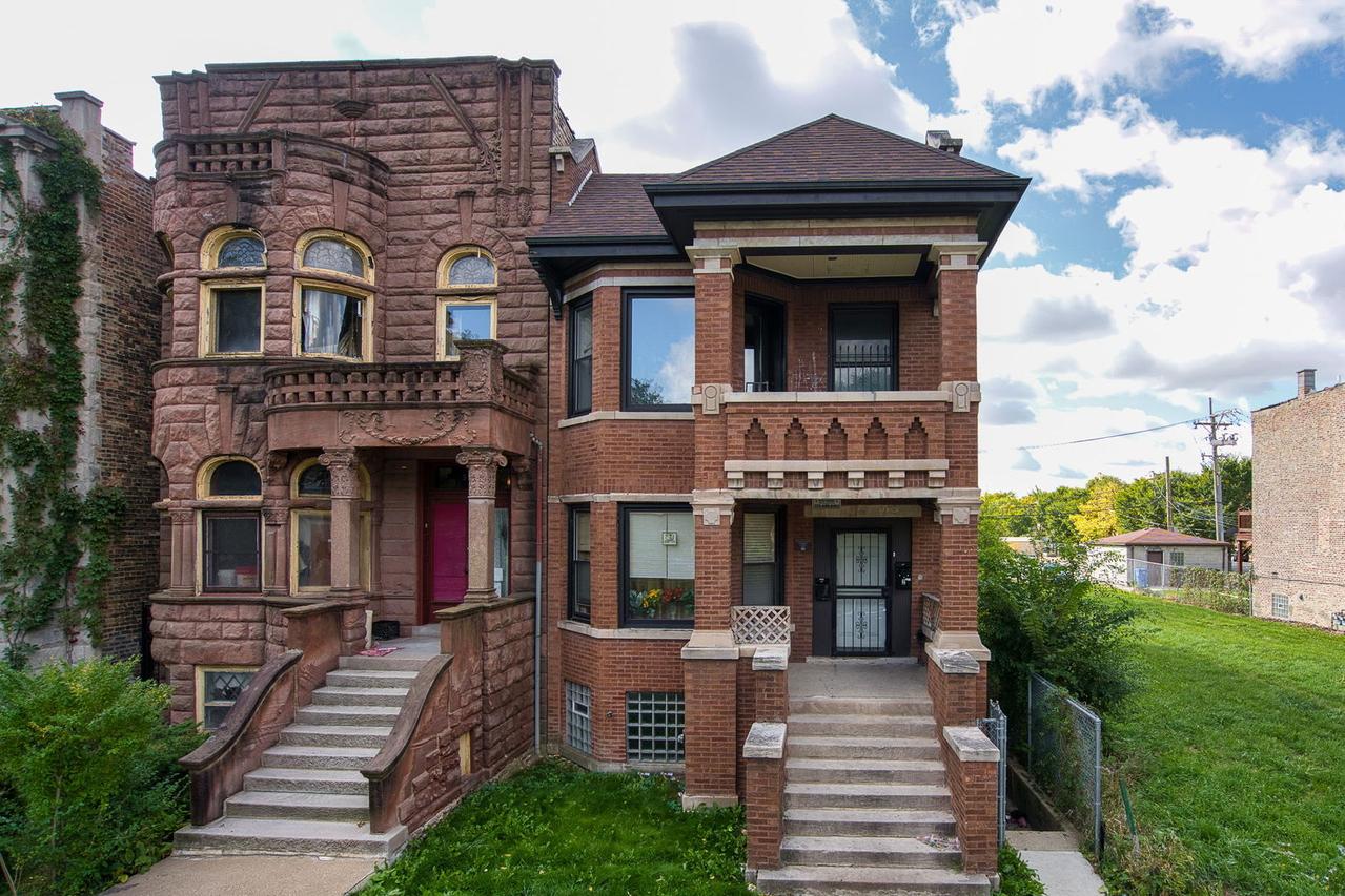 3347 W Douglas Blvd., Chicago, IL 60623