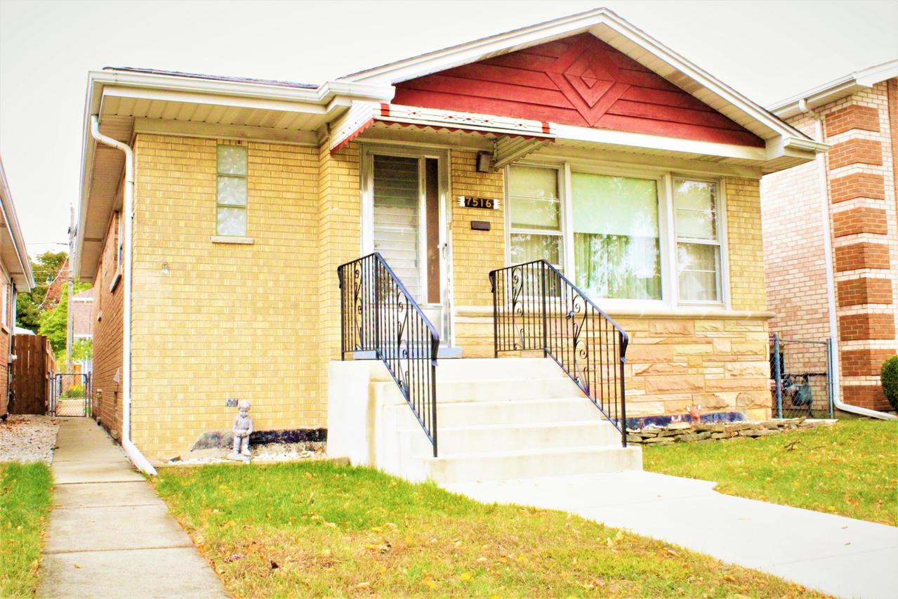 7516 W Carmen Ave., Harwood Heights, IL 60706