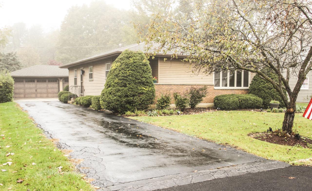 38304 N North Shore Ave., Beach Park, IL 60087
