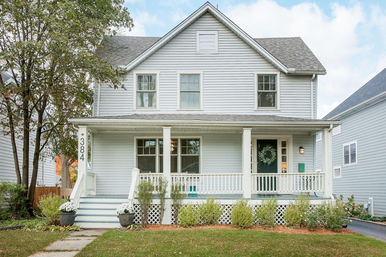 384 Brandon Ave., Glen Ellyn, IL 60137