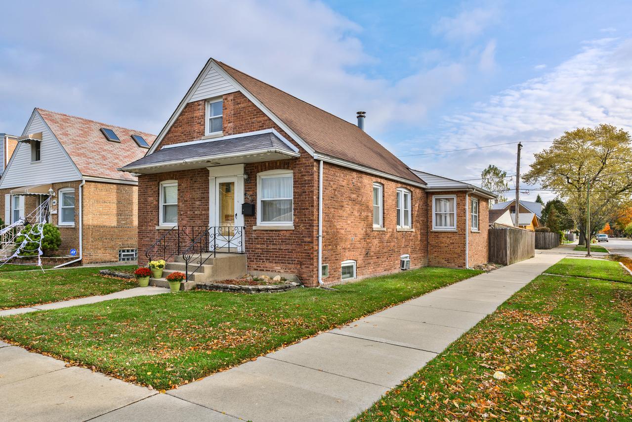 3801 N Oleander Ave., Chicago, IL 60634