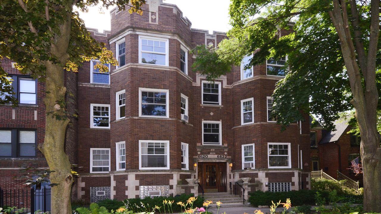 6622 N Glenwood Ave. #1N, Chicago, IL 60626