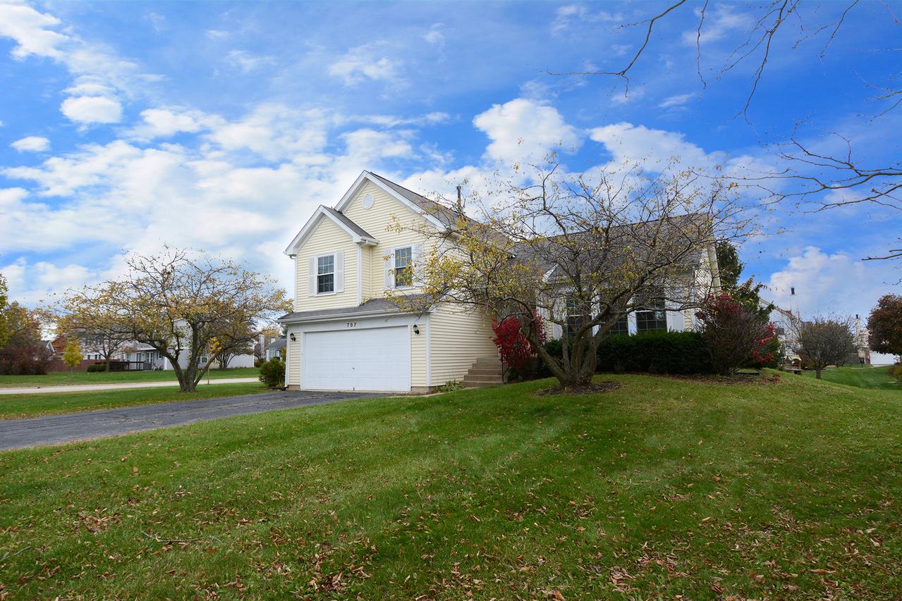757 Village Rd., Crystal Lake, IL 60014