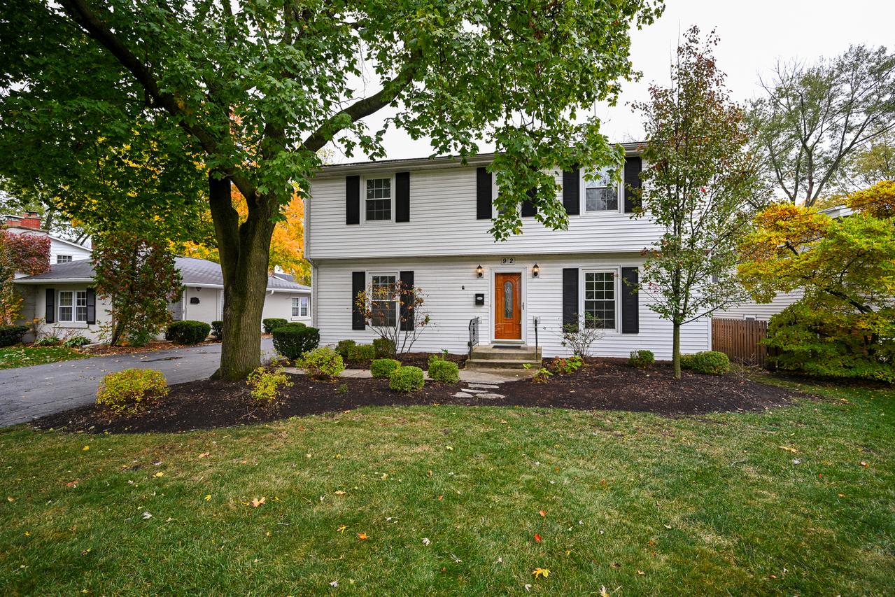 92 N Parkside Ave., Glen Ellyn, IL 60137