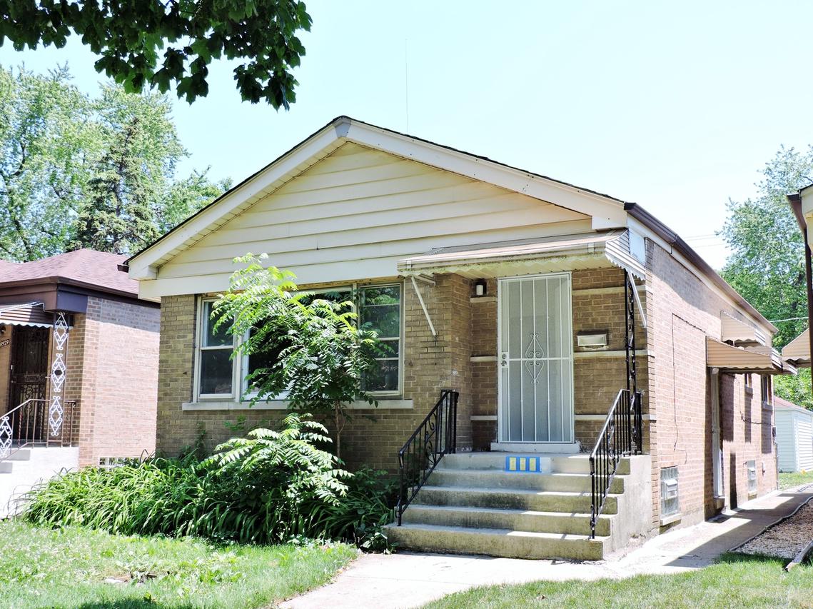 8933 S Aberdeen St., Chicago, IL 60620