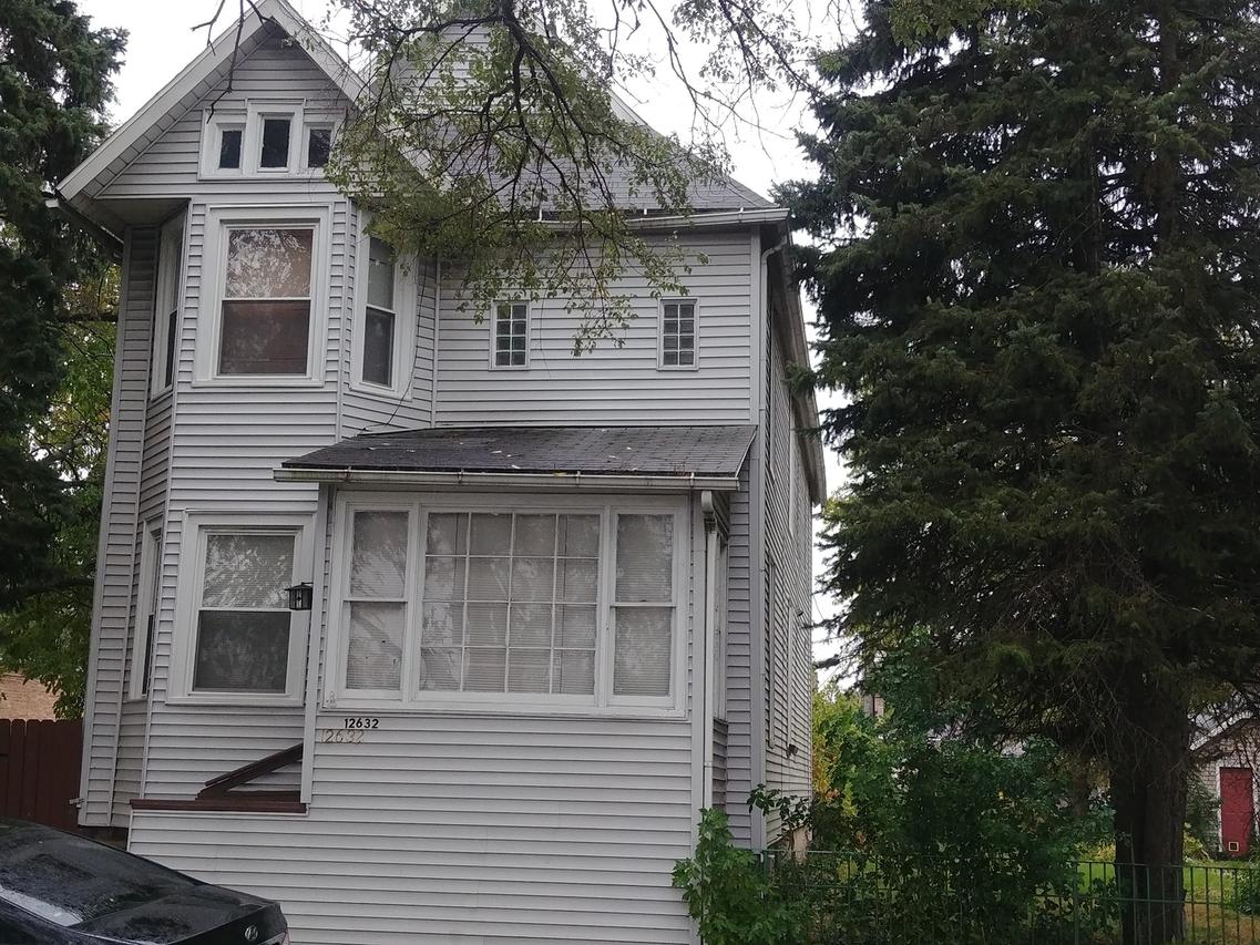 12632 S Page St., Calumet Park, IL 60827