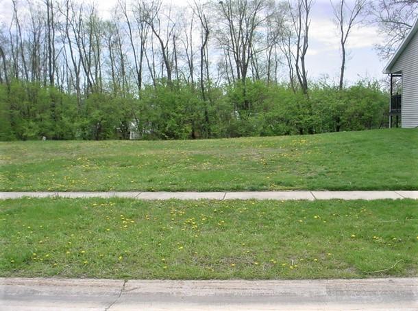 2403 N Fairfield Dr., Urbana, IL 61802
