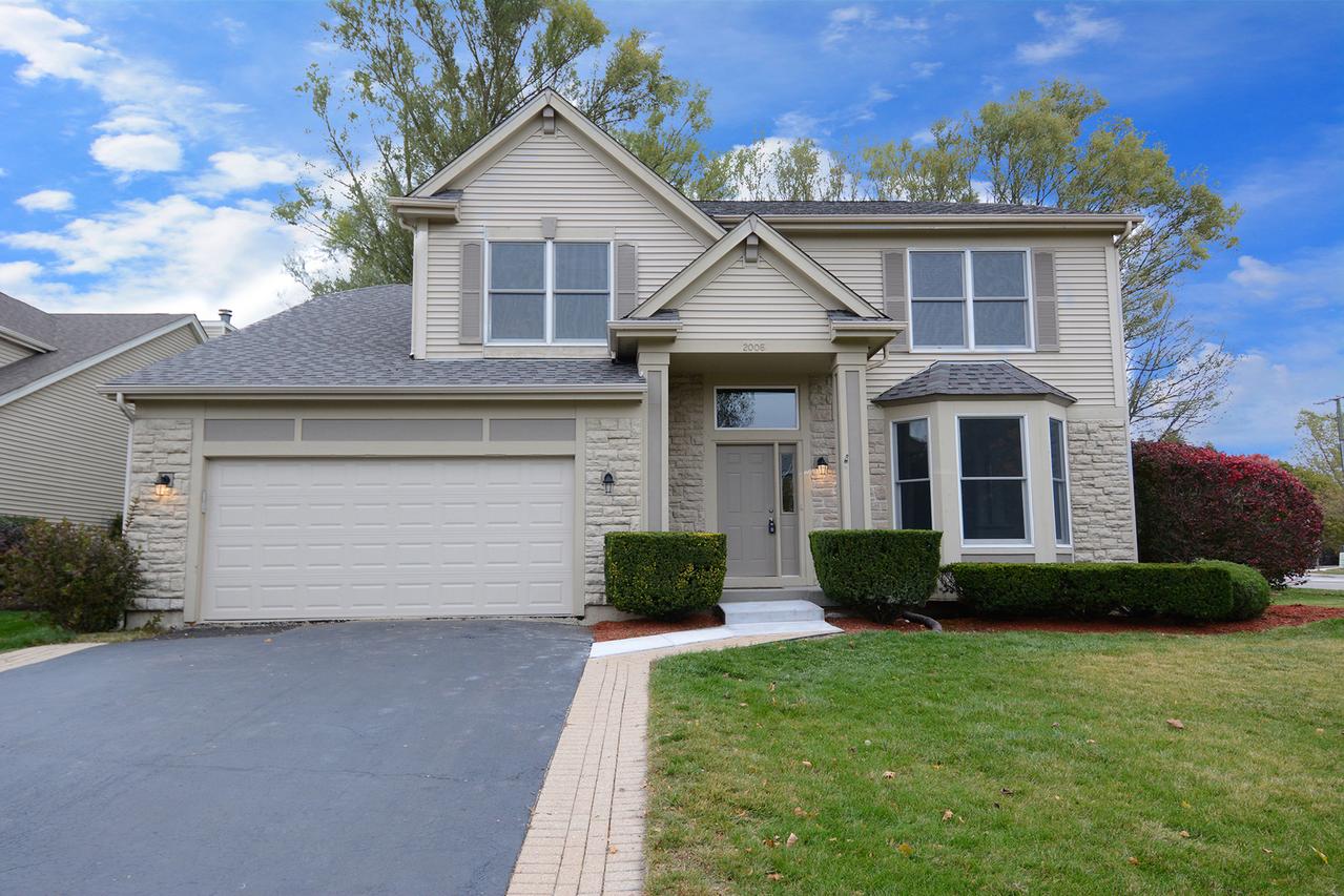 2006 Waterbury Ct., West Dundee, IL 60118