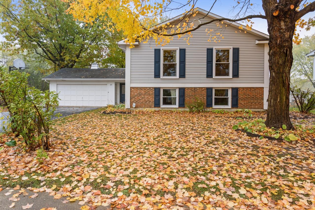 85 Fairfield Ln., Cary, IL 60013