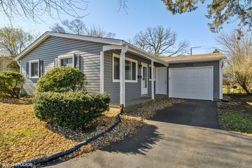 36708 N Beverly Ave., Gurnee, IL 60031