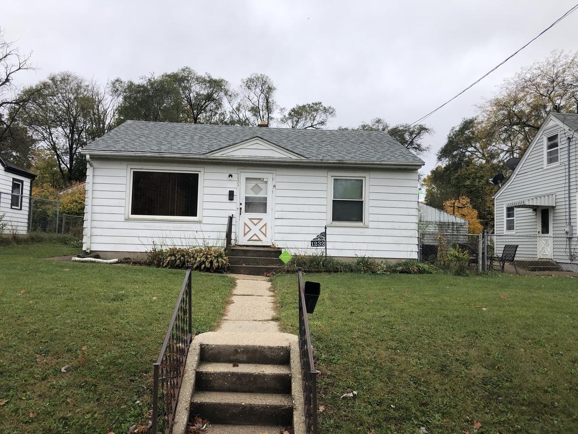 1232 Sherman Ave., Rockford, IL 61101