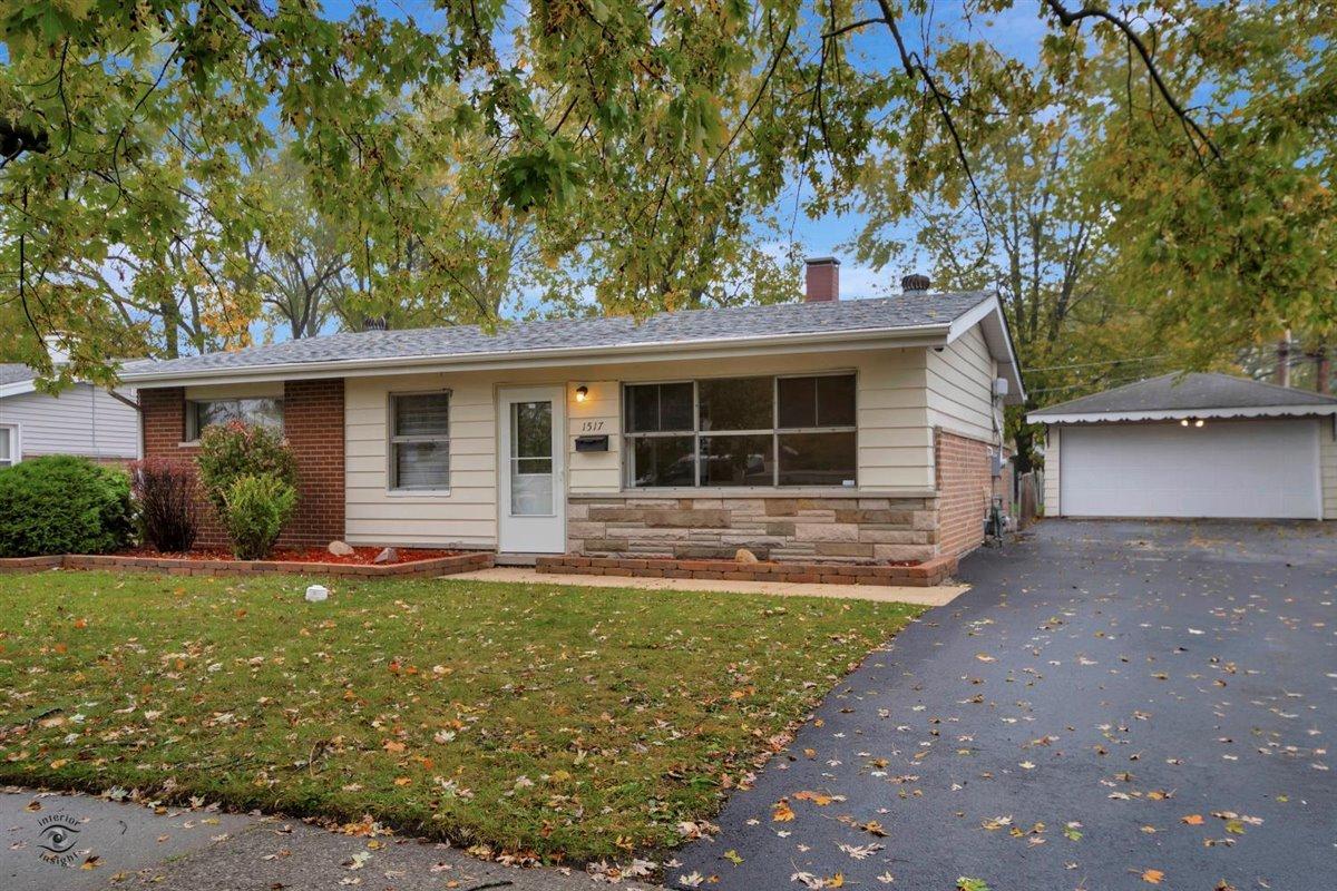 1517 Freeland Ave., Calumet City, IL 60409