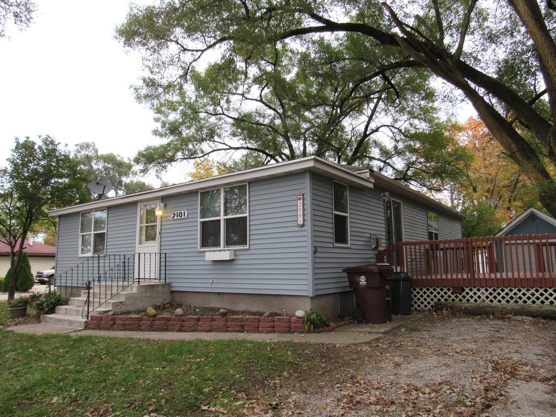 2101 Lakewood Dr., Wilmington, IL 60481
