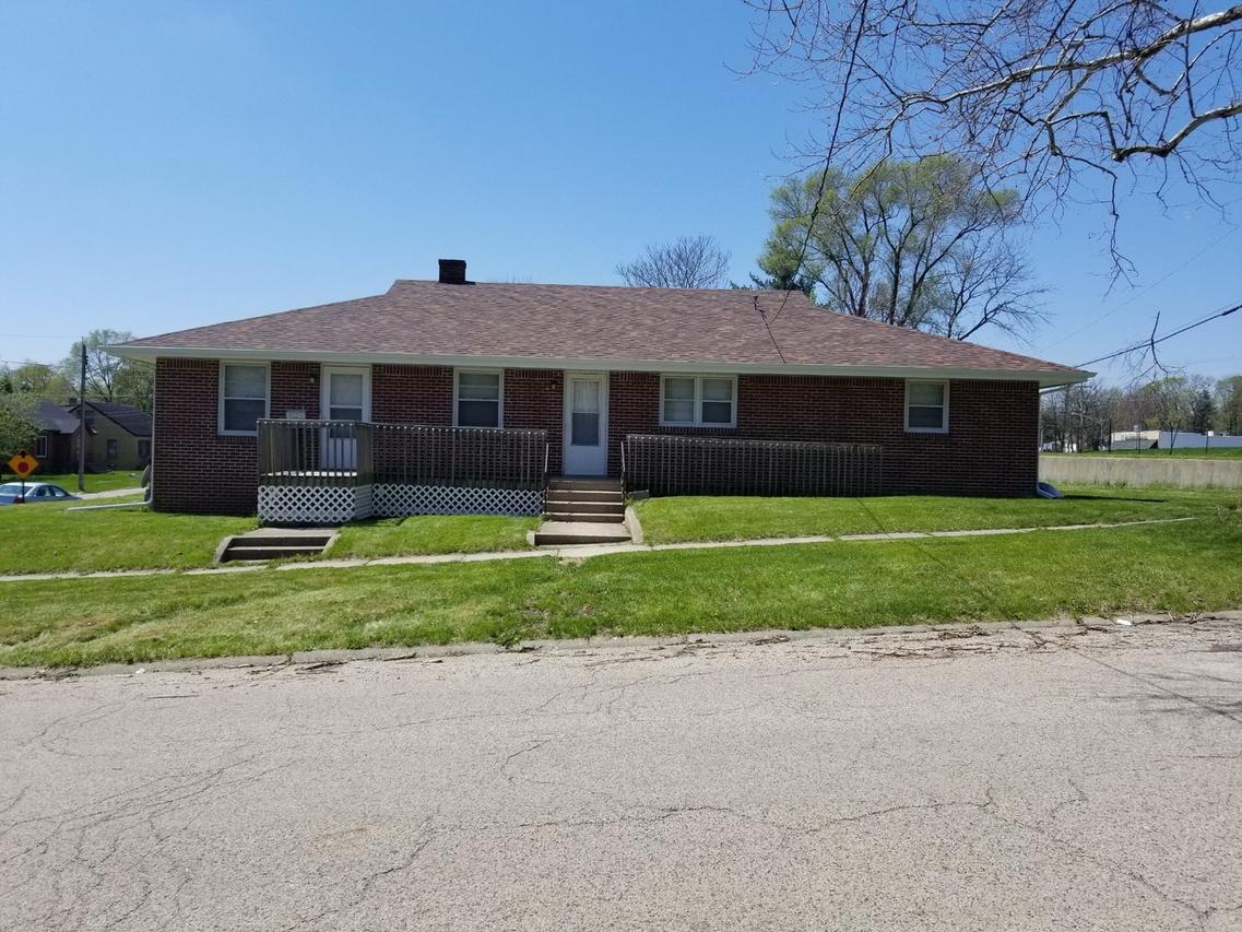 2303-2305 Elm St., Rockford, IL 61101