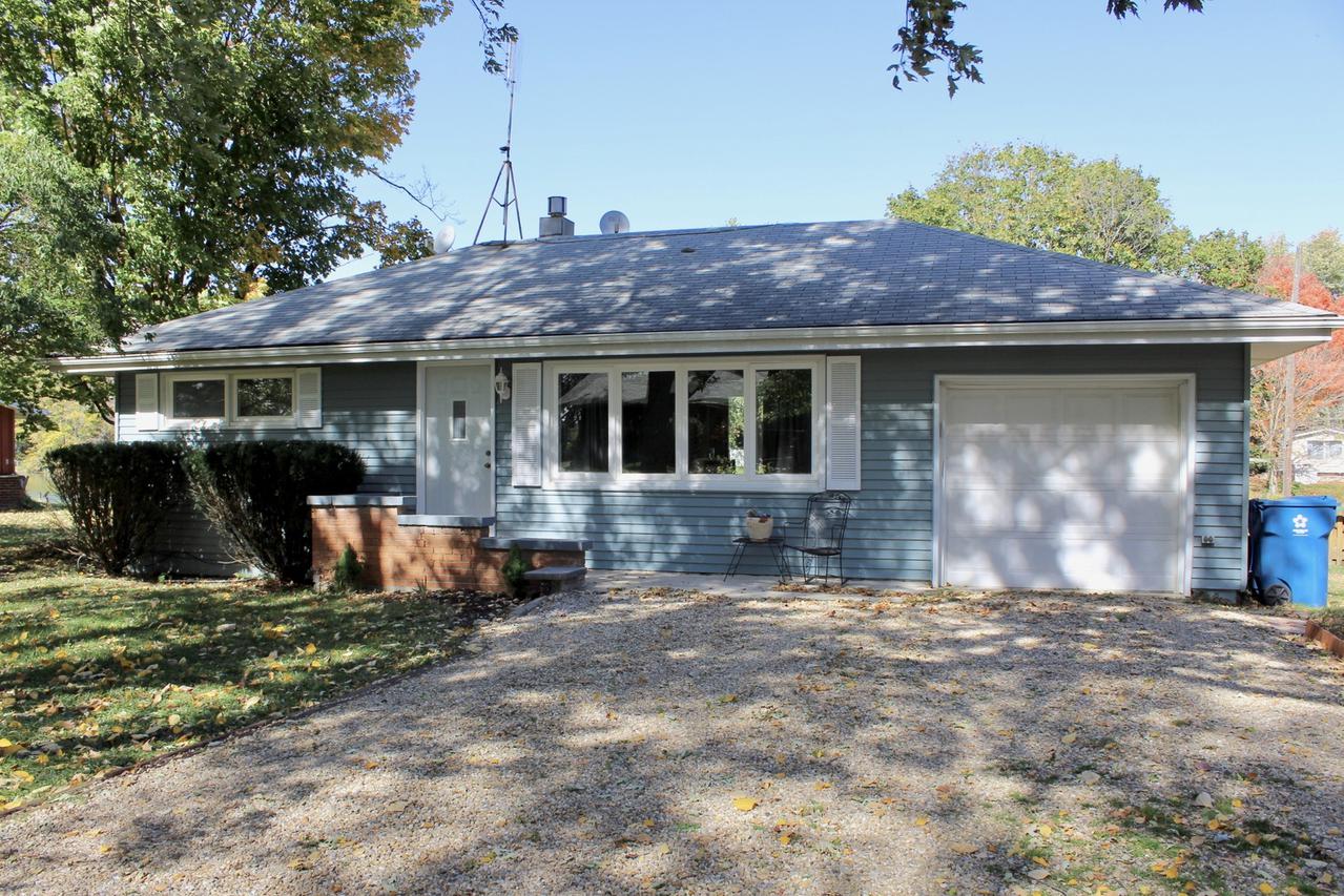 17452 Walden Rd., Hudson, IL 61748