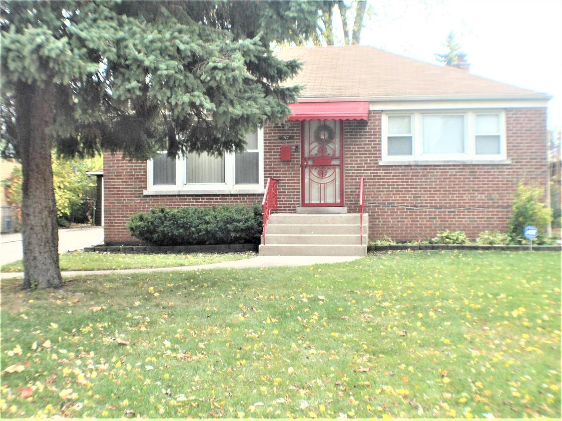 462 Highridge Rd., Hillside, IL 60162