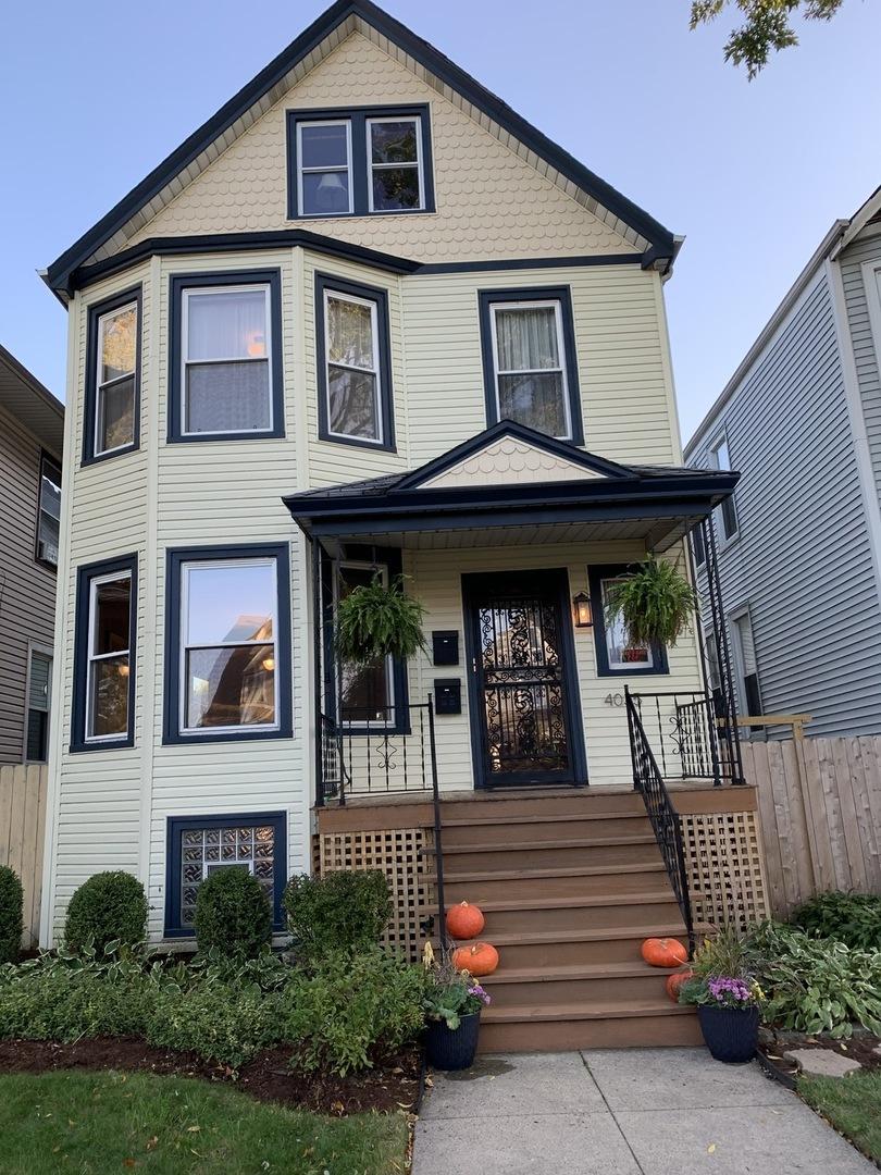4035 W Newport Ave., Chicago, IL 60641