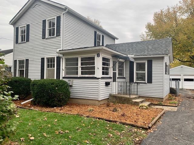 8 E Charles St., Plano, IL 60545
