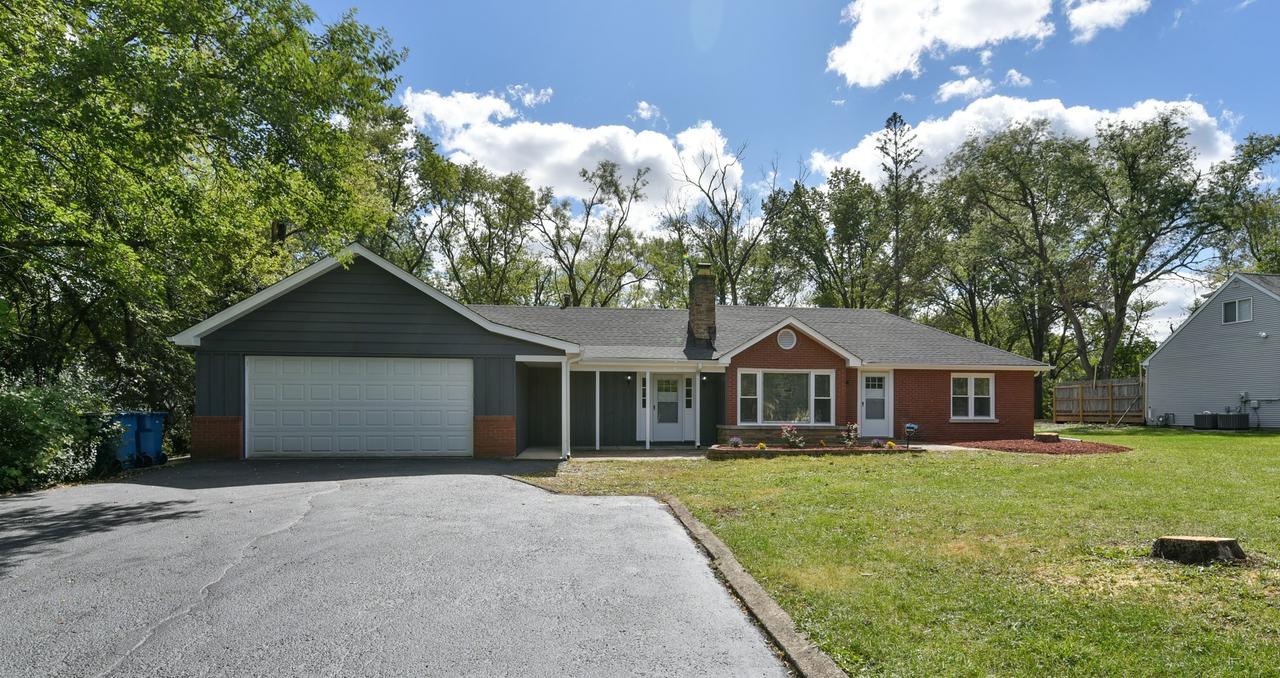 3425 Flossmoor Rd., Homewood, IL 60430