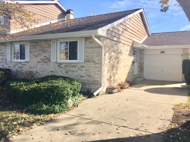 1563 S Blanchard St., Wheaton, IL 60189