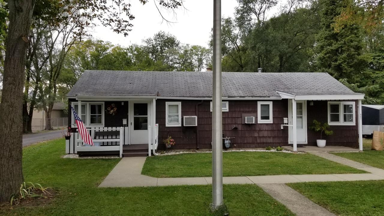 907 S Maple St., Urbana, IL 61801