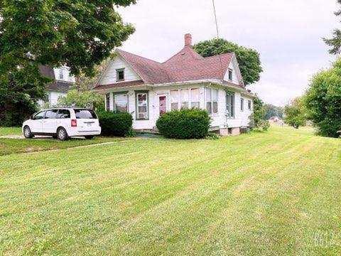 1140 S West Ave., Freeport, IL 61032