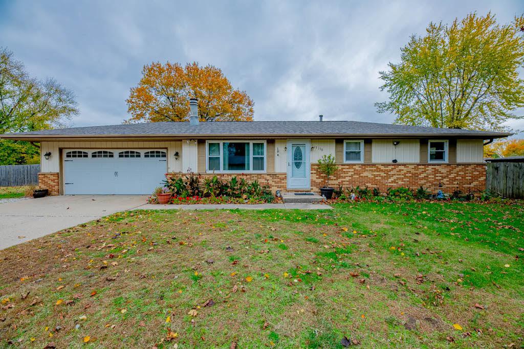 13138 Cedar St., Manito, IL 61546