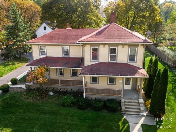 467 W. Jackson St., Woodstock, IL 60098