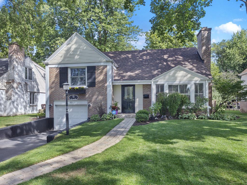 53 Williamsburg Rd., Evanston, IL 60203